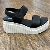 Yuri Black Sandals- Mia Brand